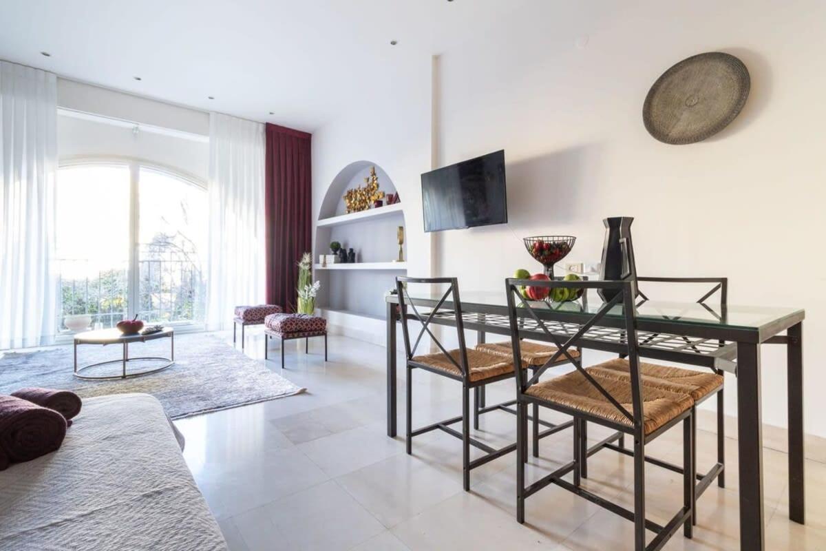 Вілла Cosy Studio In Mamilla, Free Parking Up To 5 Ppl Єрусалим Екстер'єр фото